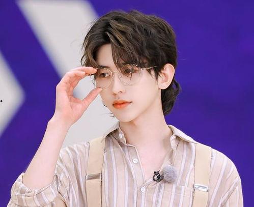 蔡徐坤爆料阵容视频,精彩内容抢先看! 第1张 蔡徐坤爆料阵容视频,精彩内容抢先看! 第1张